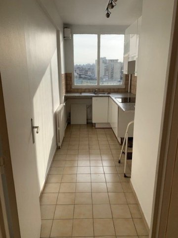 Location Appartement  3 pièces - 70m² 75015 Paris