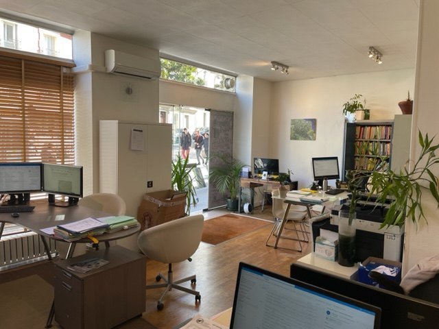 Vente Local commercial  1 pice (studio) - 45.1m 75013 Paris